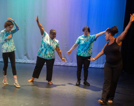 MEDC Moving Modern - dance company for people with disabilities