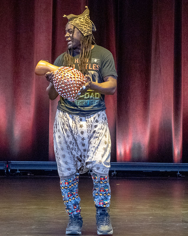 Ivory Coast traditional dance with Yahaya Kamate
