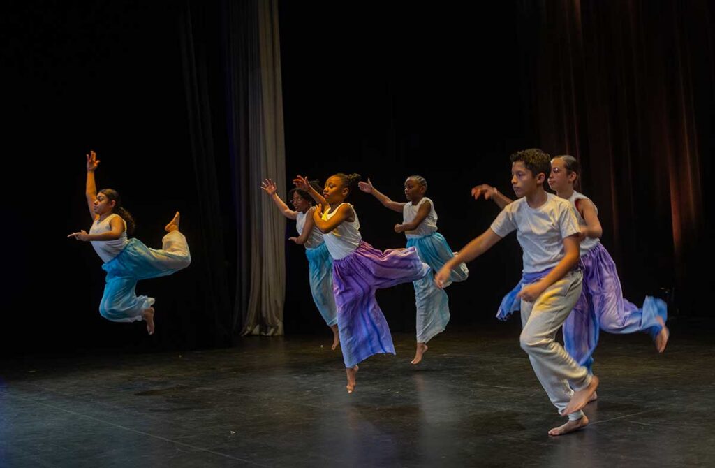 Afro Modern Youth Dance Company Auditions